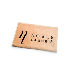 Ciepły Koc Noble Lashes z logo 180x100 cm – Miękki Koc Kosmetyczny