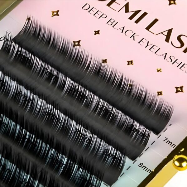 Rzęsy Ciemny Brąz CAFE NOIR Moemi Lashes – Najlepsze Brązowe Rzęsy do Przedłużania