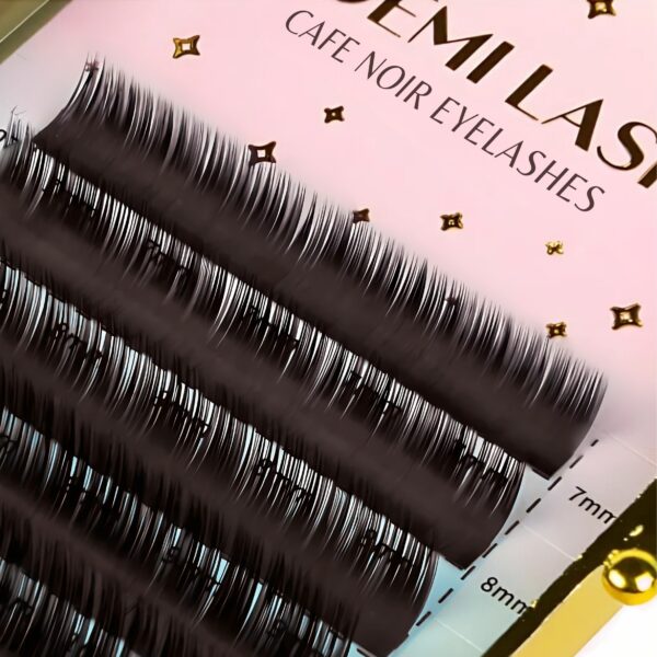 Rzęsy Ciemny Brąz CAFE NOIR Moemi Lashes – Najlepsze Brązowe Rzęsy Skręt M