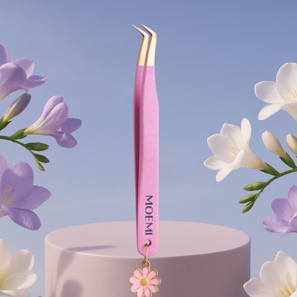 Slim Swan GLOW Moemi – różowa brokatowa pęseta do rzęs 75° z zawieszką