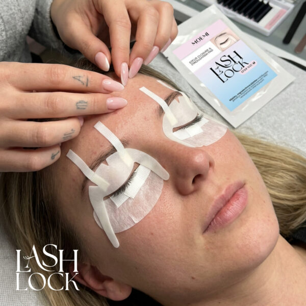 Moemi Lash Lock – Płatki Piankowe do Stabilizacji Drgającej Powieki